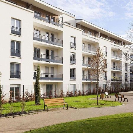 Comfort Suites Le-Port-Marly Paris Ouest Le Port-Marly Exteriör bild