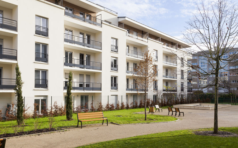 Comfort Suites Le-Port-Marly Paris Ouest Le Port-Marly Exteriör bild